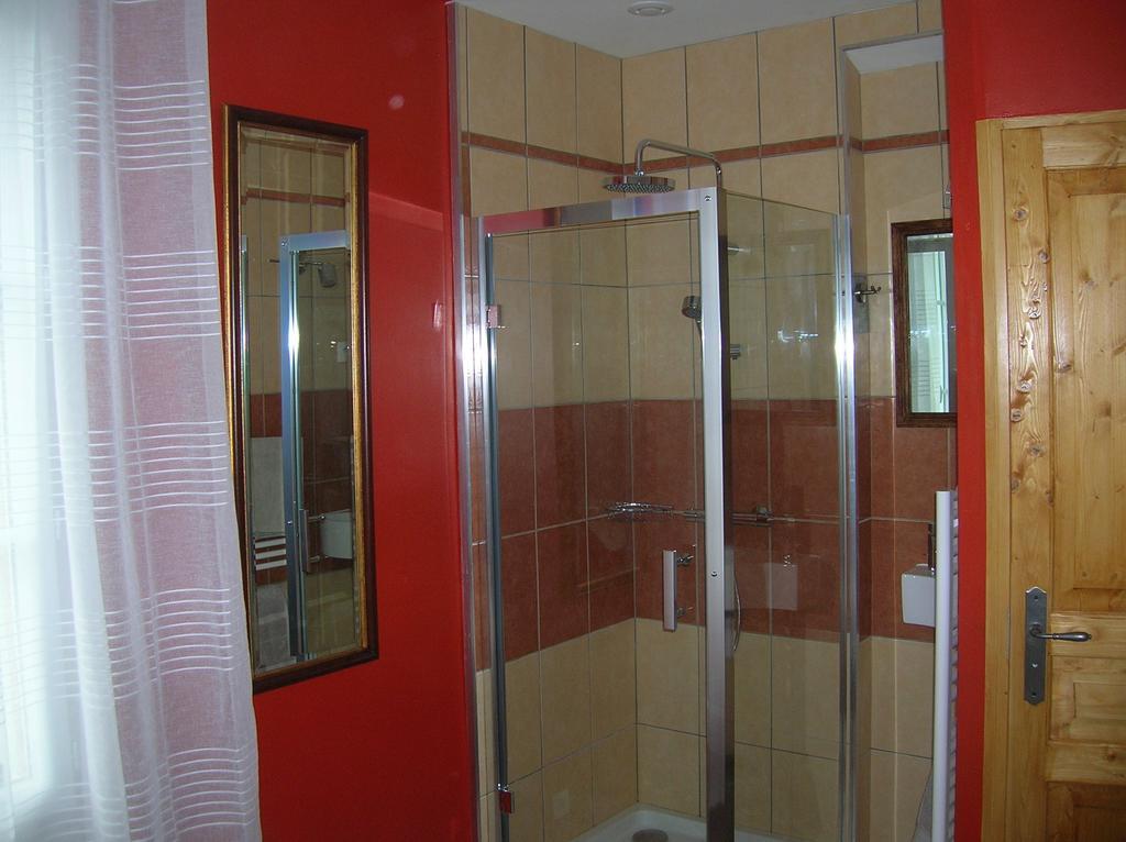 Hotel Le Petit Jardin Yoyo Monts Pokój zdjęcie