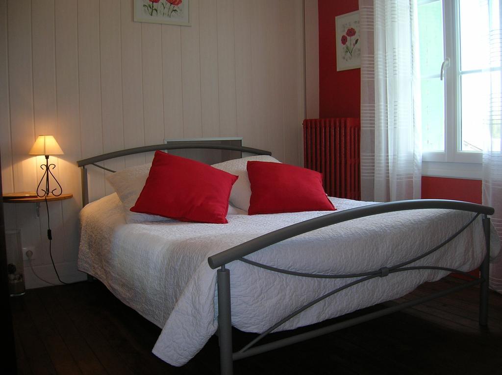 Hotel Le Petit Jardin Yoyo Monts Zewnętrze zdjęcie