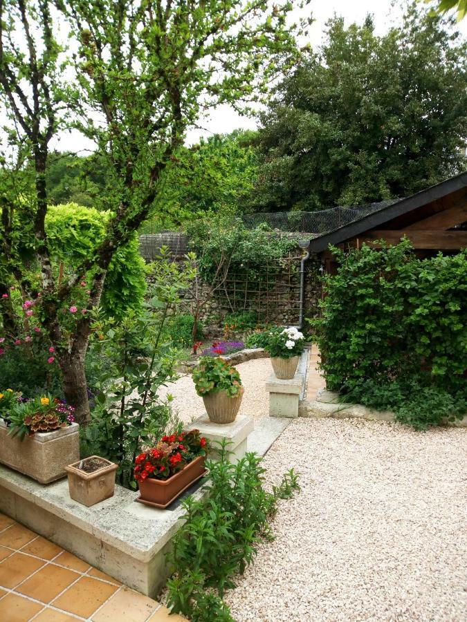 Hotel Le Petit Jardin Yoyo Monts Zewnętrze zdjęcie